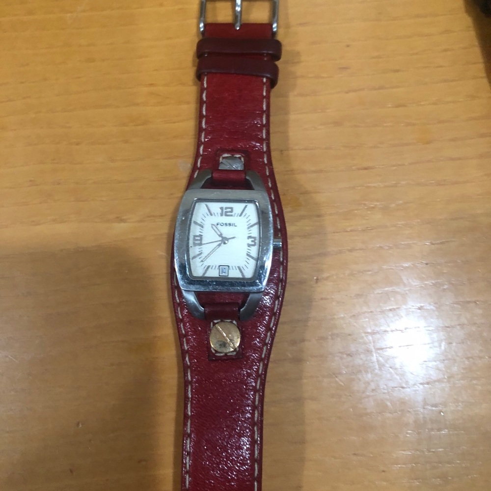 Fossil Red Smartwatch with Leather Band and Square Face
